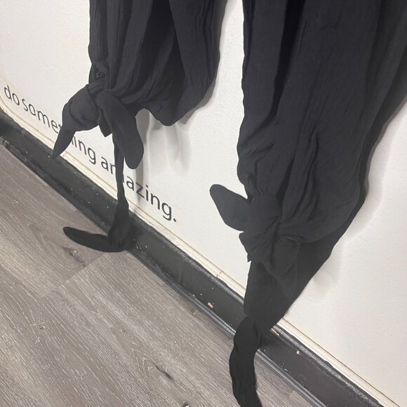 NWT Lulus Lolinda Black Convertible Halter Jumpsuit Sz S - Picture 6 of 13